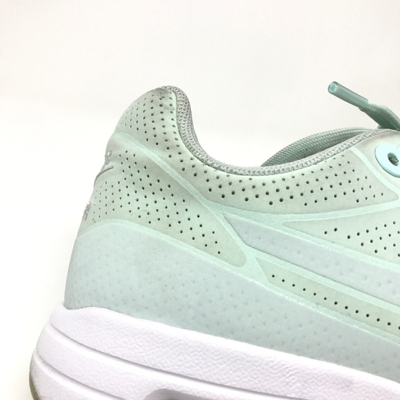 nike thea mint